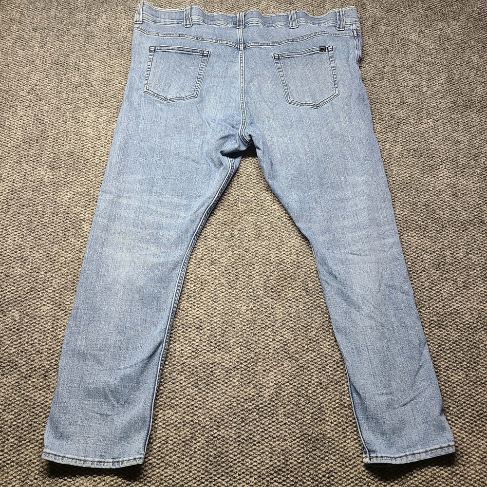 Wrangler Unlimited Comfort Flex Waist Tapered Jean Men 46x30 Blue Pockets Rugged